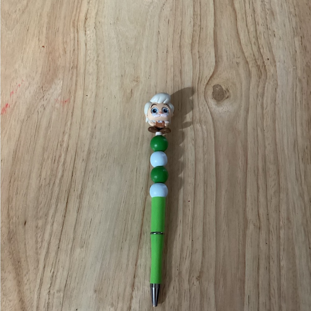 Doorables beaded pen
